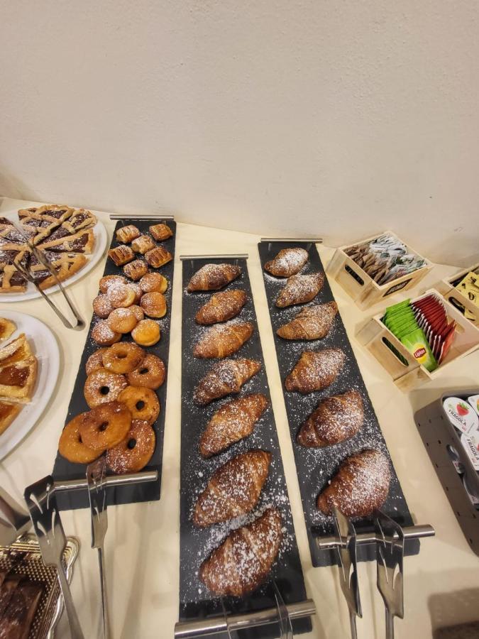 רימיני Hotel Savana מראה חיצוני תמונה